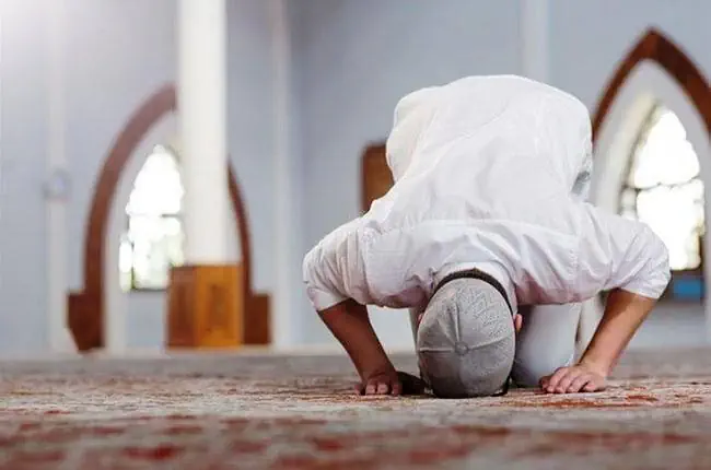 تأثیر نماز در رزق و روزی